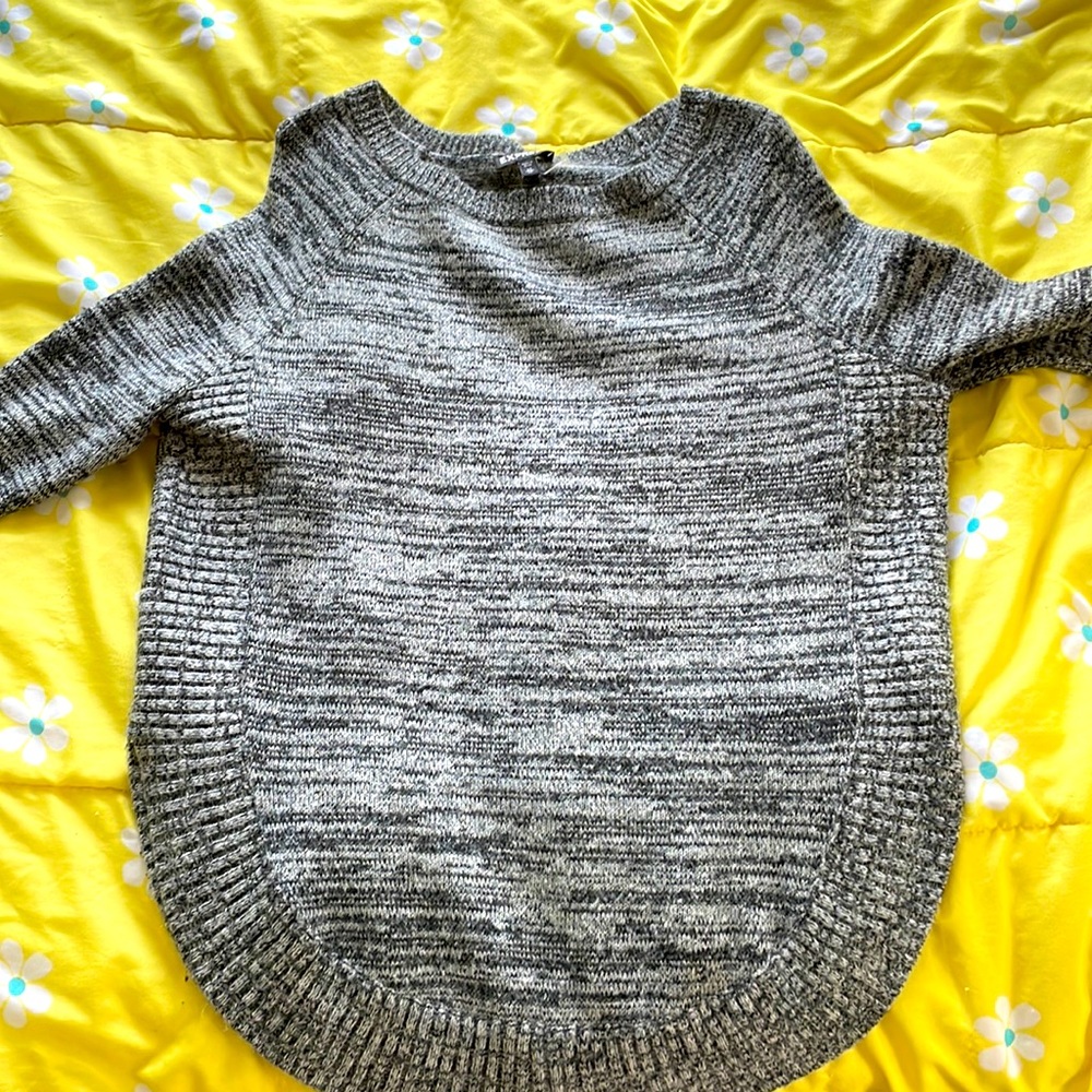 Grey sweater